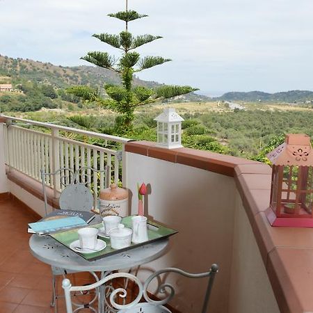 La Casa Di Giulia Apartment Forza d'Agro Ngoại thất bức ảnh