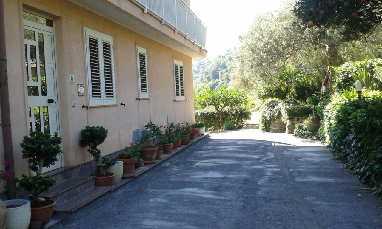 La Casa Di Giulia Apartment Forza d'Agro Ngoại thất bức ảnh